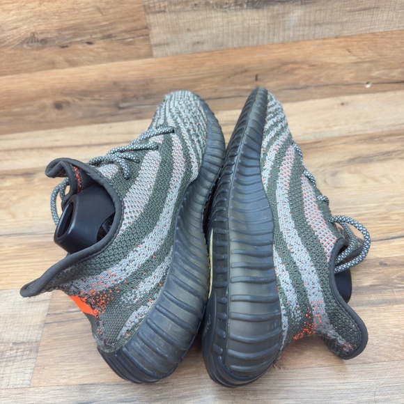 adidas Yeezy Boost 350 V2 Mens Size 9.5 Beluga Reflective GW1229 main image 8